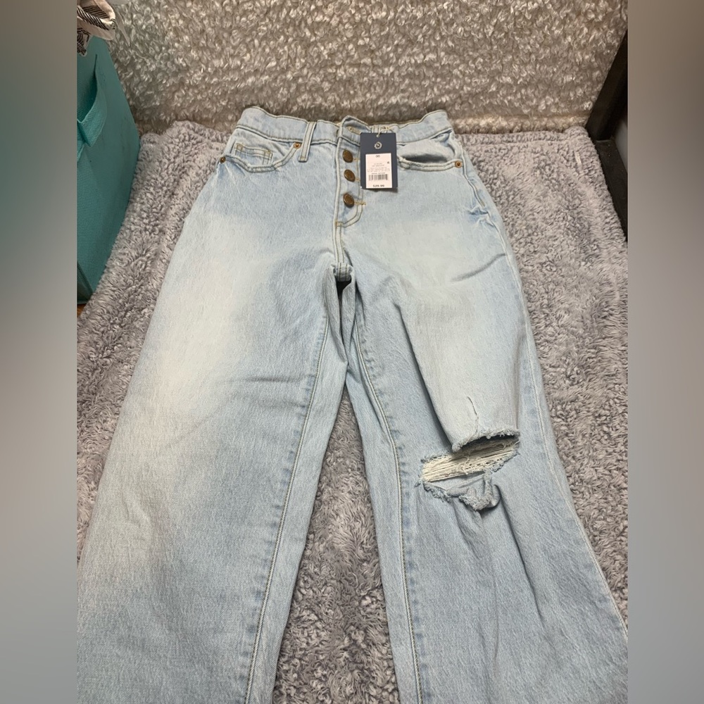 Universal thread 00 vintage straight jeans NWT